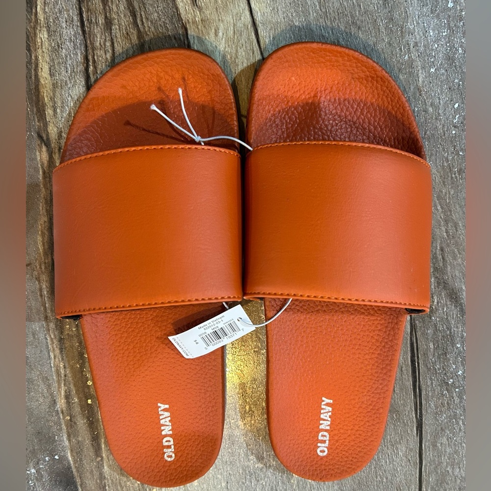 🌟NWT Old Navy Sandals/Slides- Size 5/6Youth🌟